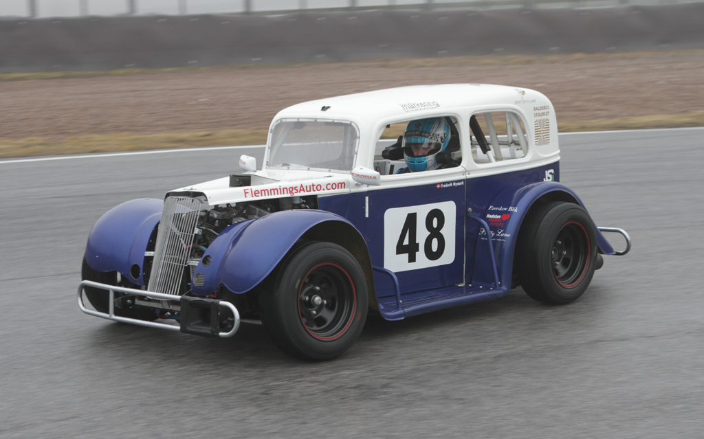 Det var koldt og vådt at teste i Sverige
(Foto: Motorsporten.dk)